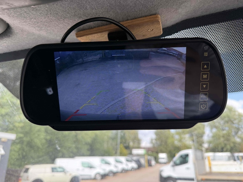 Mercedes-Benz 313 2.1CDI LWB LUXURY CREW MINI BUS