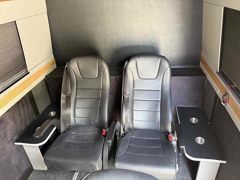 Mercedes-Benz 313 2.1CDI LWB LUXURY CREW MINI BUS