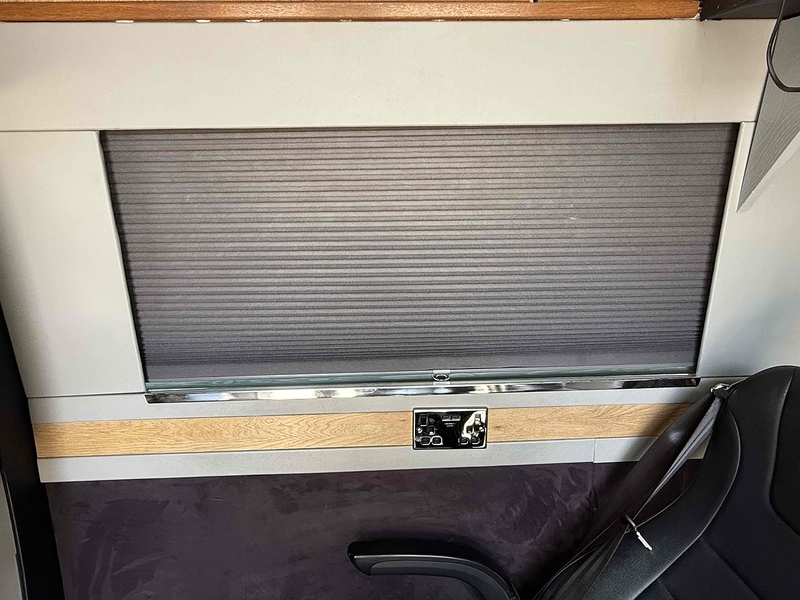 Mercedes-Benz 313 2.1CDI LWB LUXURY CREW MINI BUS