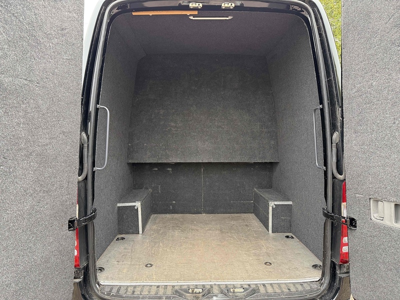 Mercedes-Benz 313 2.1CDI LWB LUXURY CREW MINI BUS