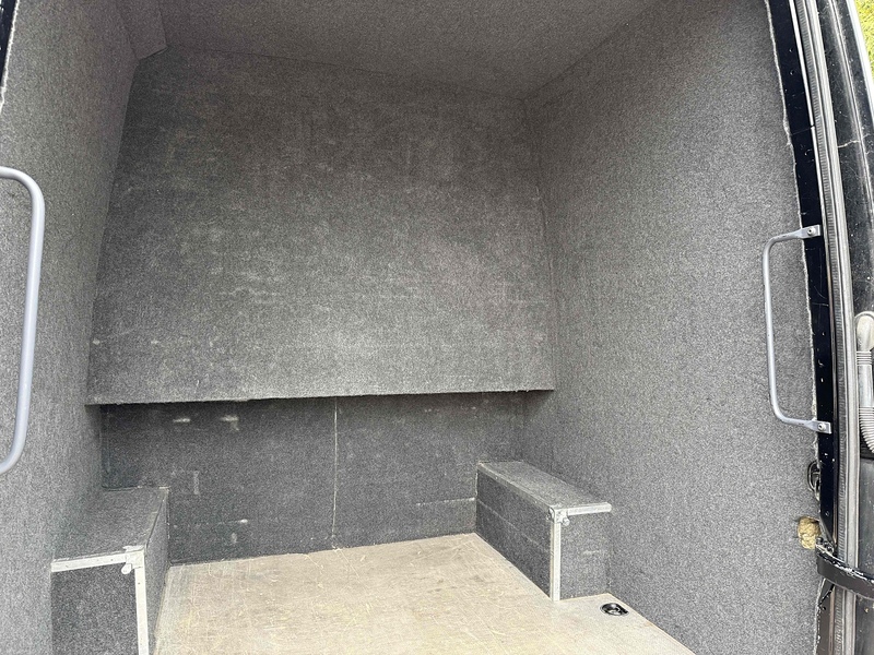 Mercedes-Benz 313 2.1CDI LWB LUXURY CREW MINI BUS