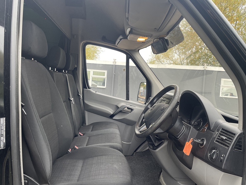 Mercedes-Benz 313 2.1CDI LWB LUXURY CREW MINI BUS