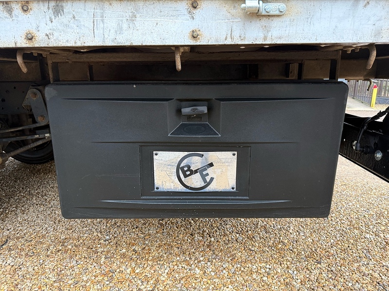 Iveco 75-160 21FT DROPSIDE LORRY 7.5 TON