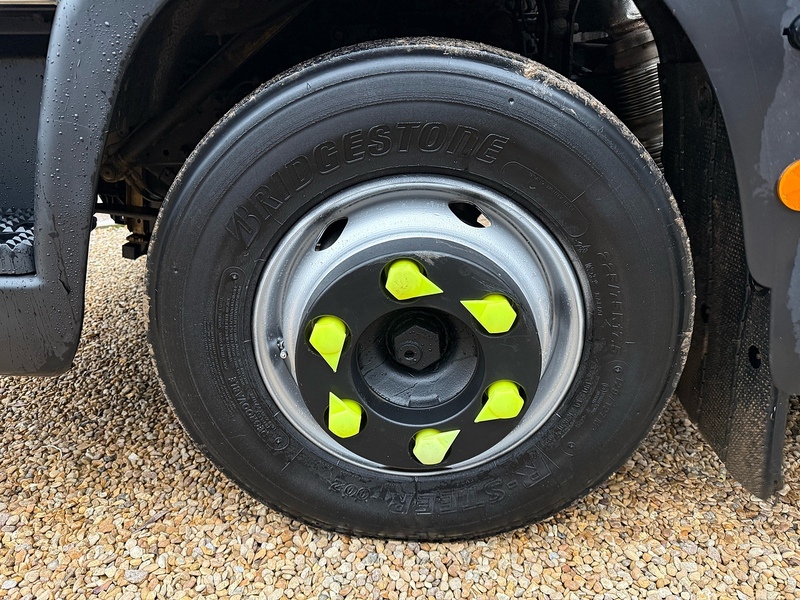 Iveco 75-160 21FT DROPSIDE LORRY 7.5 TON