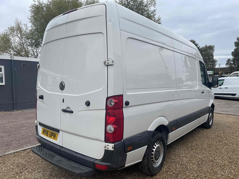Volkswagen TDI CR35 2.0 MWB HIGH ROOF PANEL VAN - WHITE