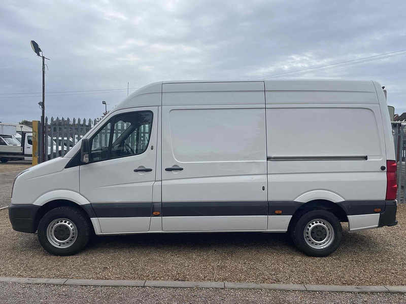 Volkswagen TDI CR35 2.0 MWB HIGH ROOF PANEL VAN - WHITE