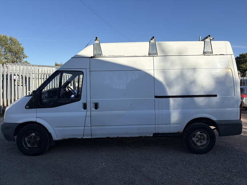 Ford 2.4 TDCi 350 Duratorq Panel Van 3dr Diesel Manual RWD L3 H3 (98 bhp)