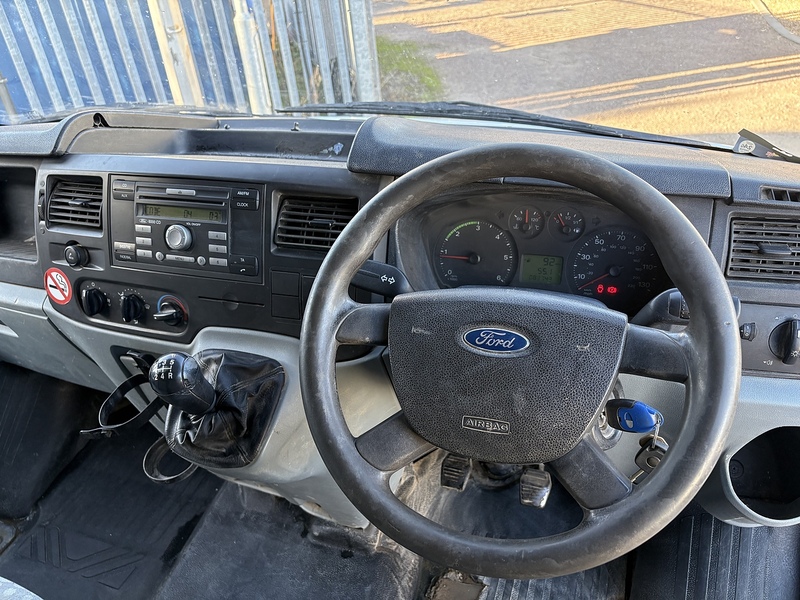 Ford 2.4 TDCi 350 Duratorq Panel Van 3dr Diesel Manual RWD L3 H3 (98 bhp)