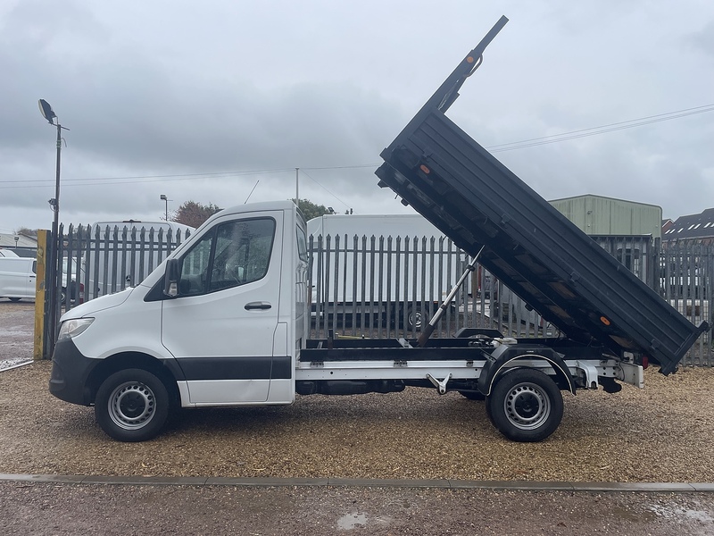 Mercedes-Benz 315 2.0 CDI Progressive MWB TIPPER - WHITE