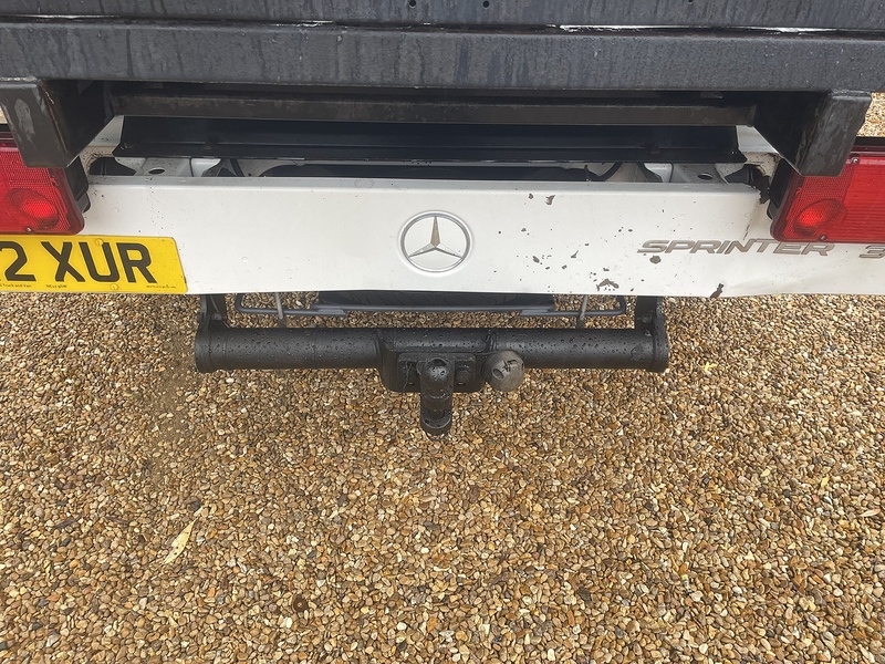 Mercedes-Benz 315 2.0 CDI Progressive MWB TIPPER - WHITE