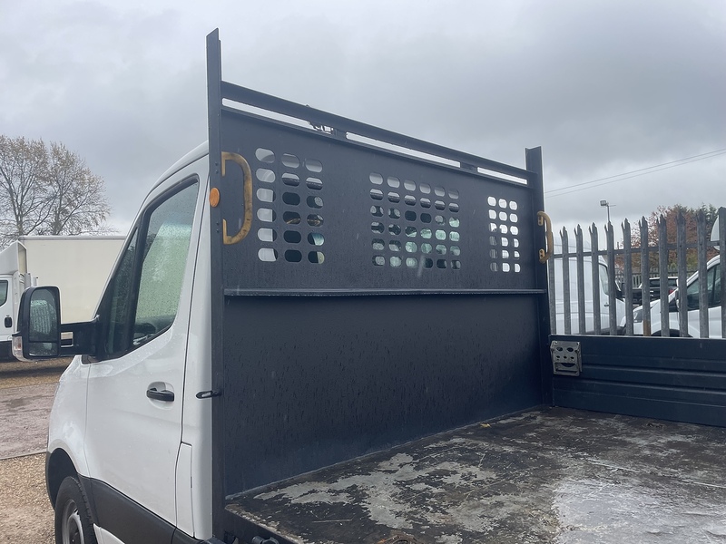 Mercedes-Benz 315 2.0 CDI Progressive MWB TIPPER - WHITE