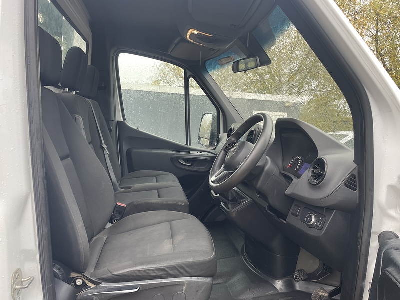 Mercedes-Benz 315 2.0 CDI Progressive MWB TIPPER - WHITE