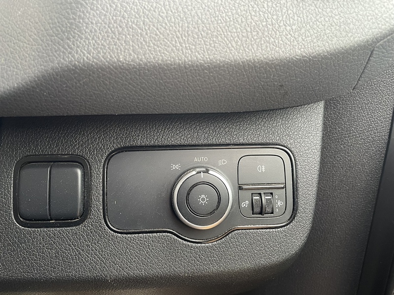 Mercedes-Benz 315 2.0 CDI Progressive MWB TIPPER - WHITE