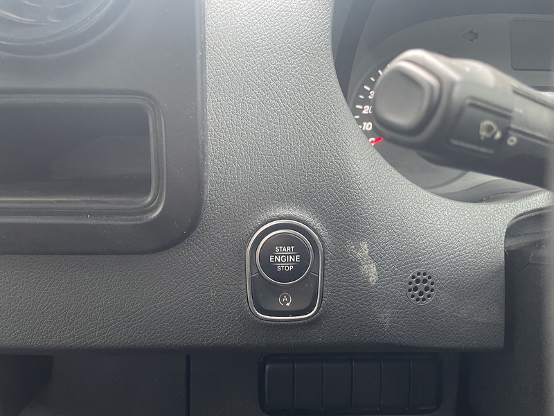 Mercedes-Benz 315 2.0 CDI Progressive MWB TIPPER - WHITE