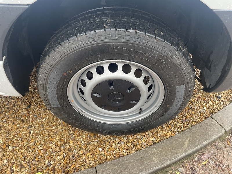 Mercedes-Benz 315 2.0 CDI Progressive MWB TIPPER - WHITE