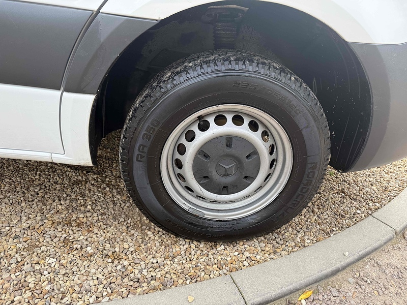 Mercedes-Benz 315 2.0 CDI Progressive MWB TIPPER - WHITE