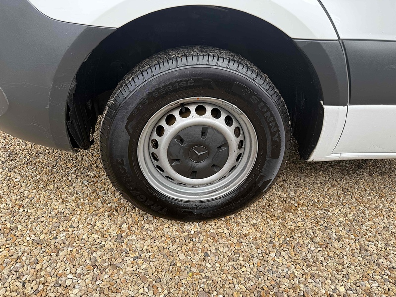 Mercedes-Benz 315 2.0 CDI Progressive MWB TIPPER - WHITE