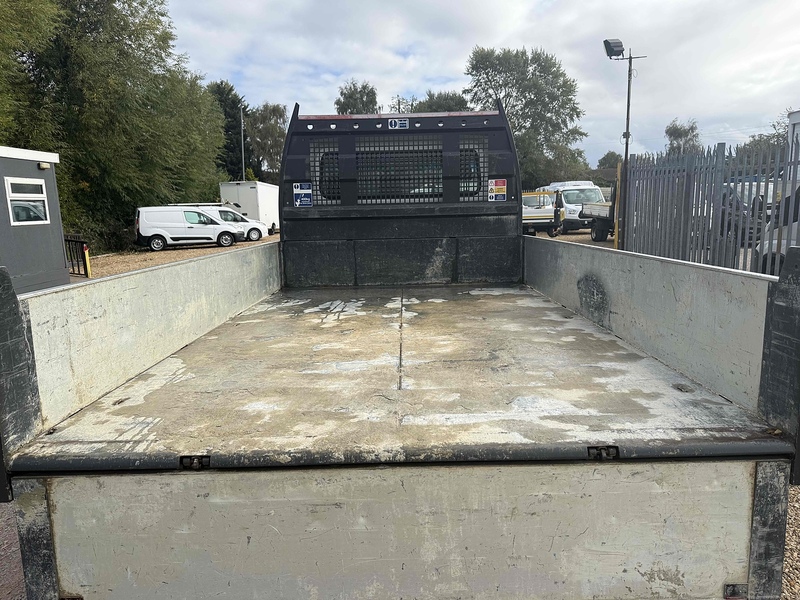 Mercedes-Benz 315 2.0 CDI Progressive MWB TIPPER - WHITE