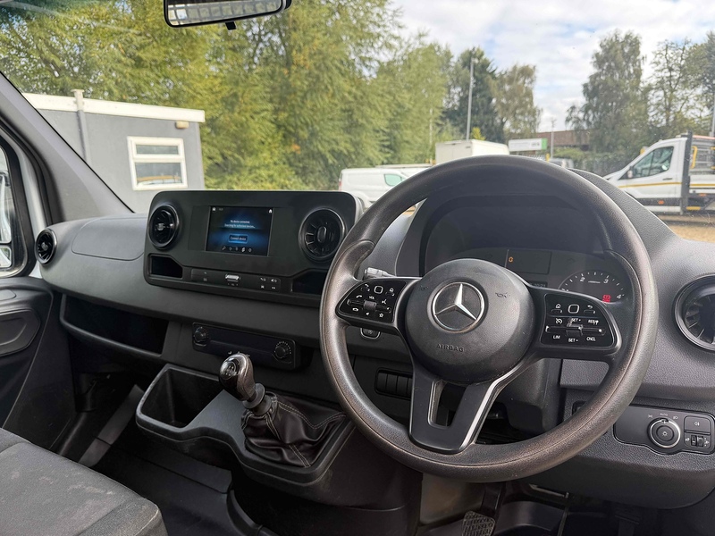 Mercedes-Benz 315 2.0 CDI Progressive MWB TIPPER - WHITE