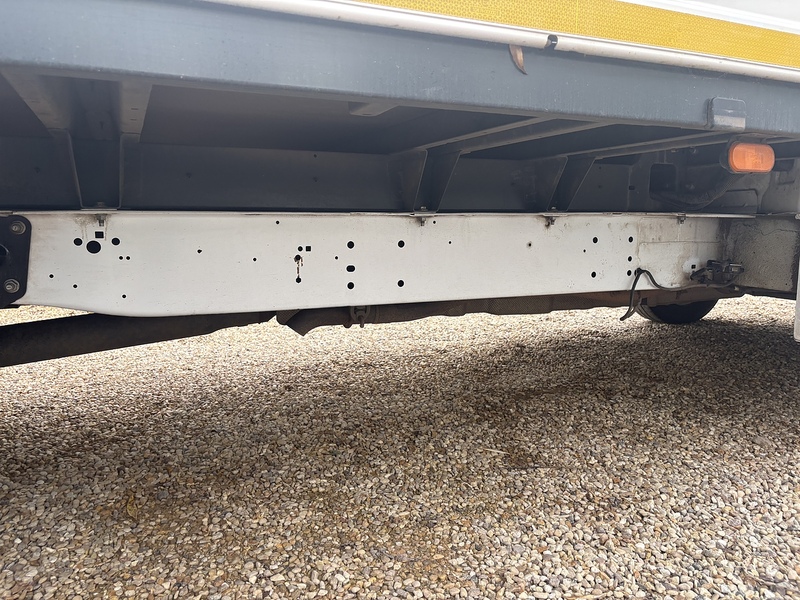 Ford 350 2.0 EcoBlue Leader L4 XLWB DROPSIDE TAIL LIFT - DRW