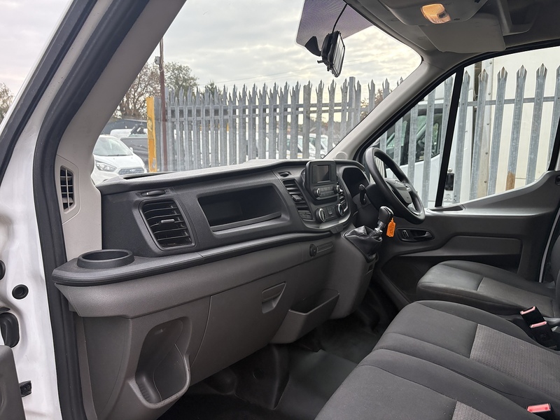 Ford 350 2.0 EcoBlue Leader L4 XLWB DROPSIDE TAIL LIFT - DRW