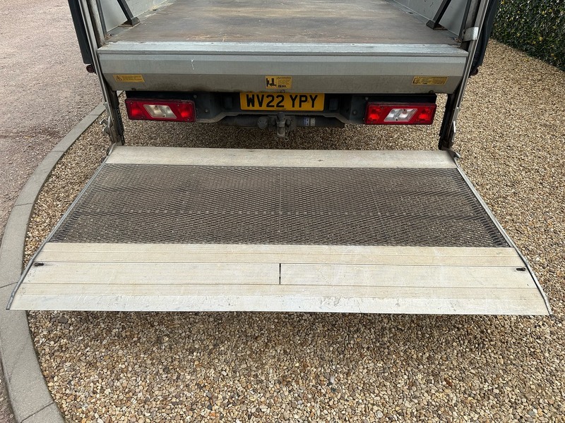 Ford 350 2.0 EcoBlue Leader DRW L4 XLWB DROPSIDE TAIL LIFT - DRW 2.0 2dr Dropside Manual Diesel