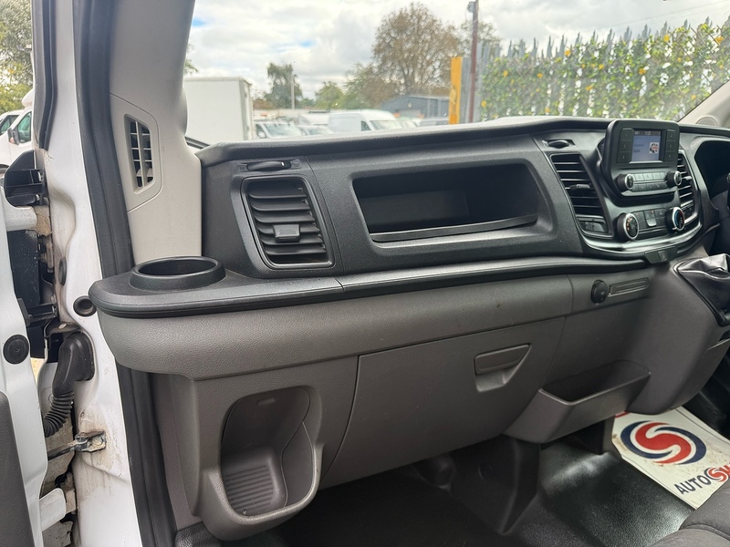Ford 350 2.0 EcoBlue Leader DRW L4 XLWB DROPSIDE TAIL LIFT - DRW 2.0 2dr Dropside Manual Diesel