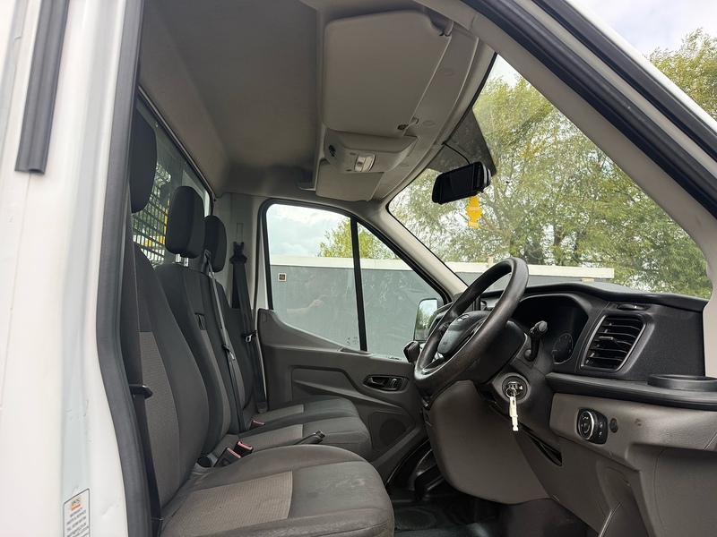 Ford 350 2.0 EcoBlue Leader DRW L4 XLWB DROPSIDE TAIL LIFT - DRW 2.0 2dr Dropside Manual Diesel