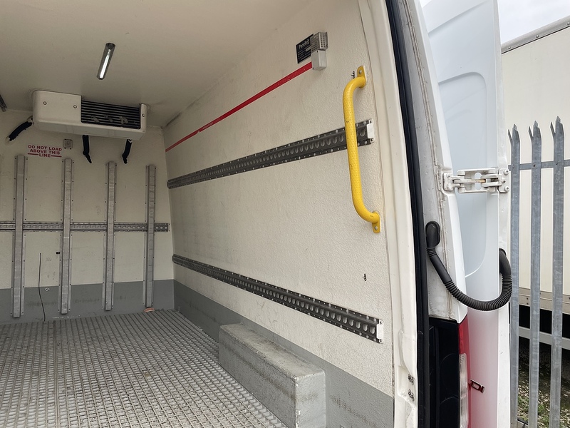 Mercedes-Benz 314 2.1 CDI L2 H3 MWB FRIDGE PANEL VAN - WHITE