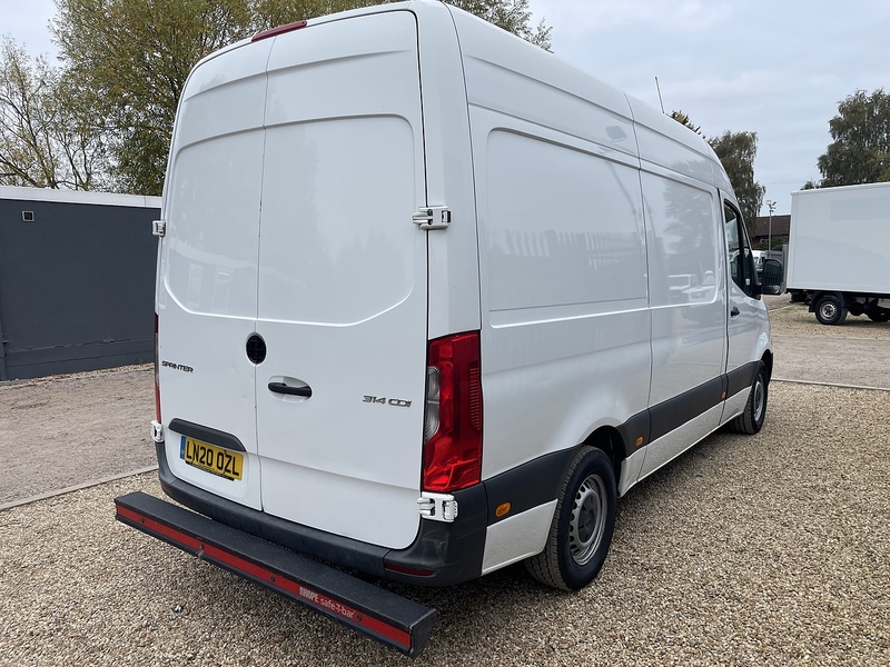 Mercedes-Benz 314 2.1 CDI L2 H3 MWB FRIDGE PANEL VAN - WHITE