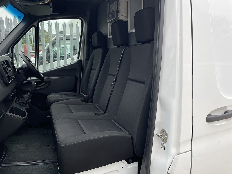 Mercedes-Benz 314 2.1 CDI L2 H3 MWB FRIDGE PANEL VAN - WHITE