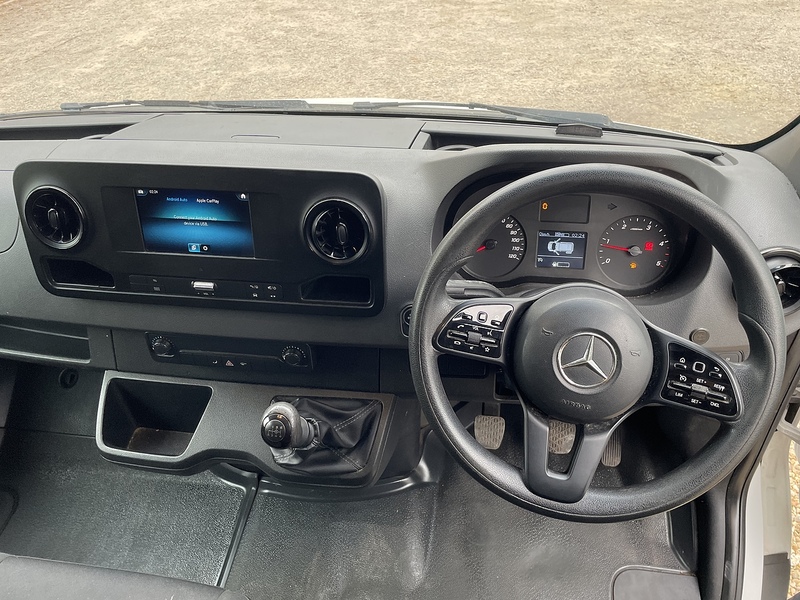 Mercedes-Benz 314 2.1 CDI L2 H3 MWB FRIDGE PANEL VAN - WHITE