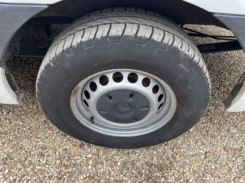 Mercedes-Benz 314 2.1 CDI L2 H3 MWB FRIDGE PANEL VAN - WHITE