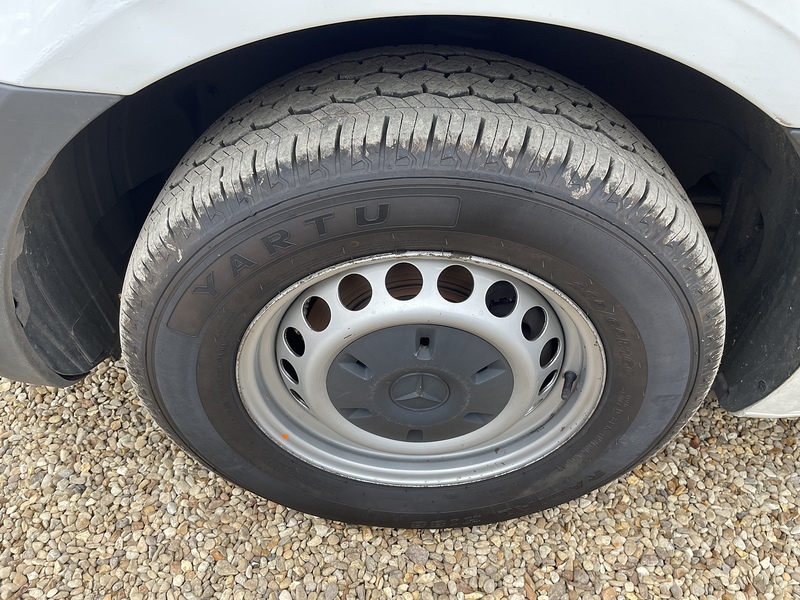 Mercedes-Benz 314 2.1 CDI L2 H3 MWB FRIDGE PANEL VAN - WHITE