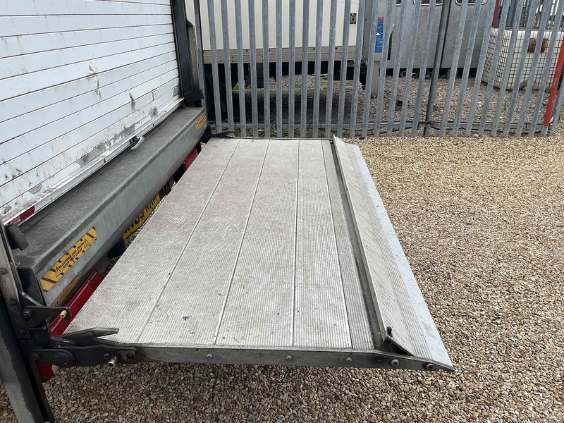 Mercedes-Benz 314 2.1 CDI LWB LUTON VAN - TAIL LIFT