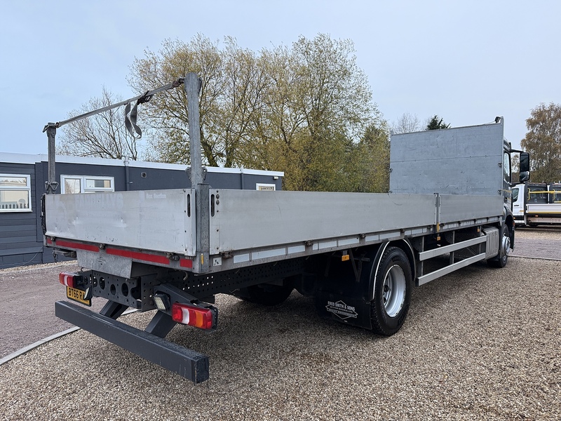 Mercedes-Benz 1824L 7.7  Automatic Diesel