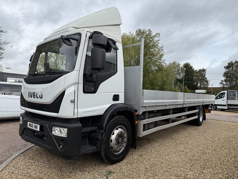 Iveco 180E25s 6.7 Dropside Automatic Diesel