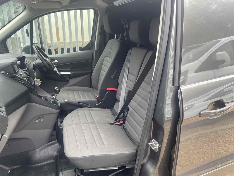 Ford 200 1.5 EcoBlue Limited L1 H1 SWB PANEL VAN - GREY