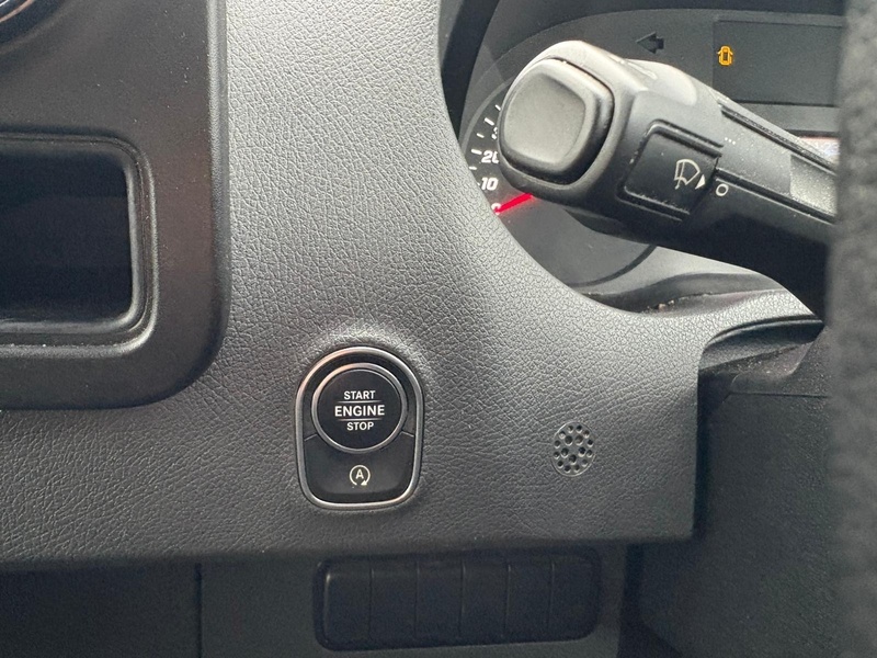 Mercedes-Benz 314 2.1 CDI Progressive L3 LWB LUTON VAN TAIL LIFT - SILVER