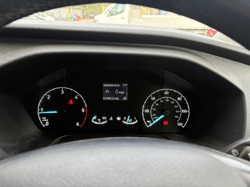 Ford 300 2.0 EcoBlue Limited L1 H1 SWB PANEL VAN - WHITE 2.0 5dr Panel Van Manual Diesel