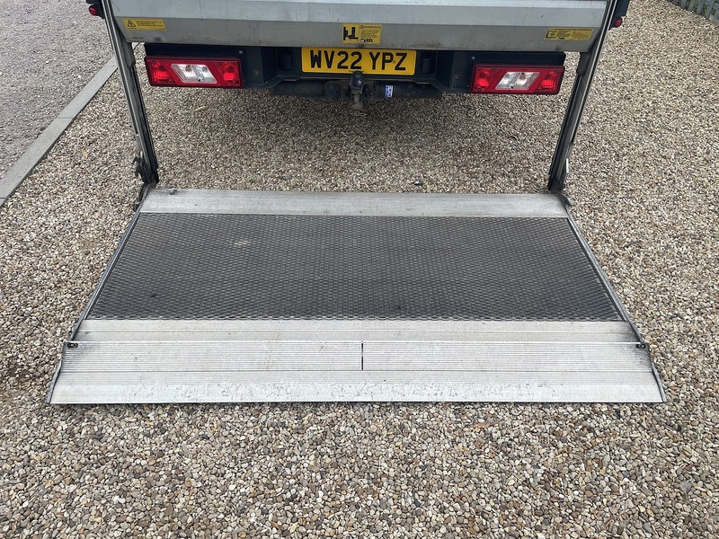 Ford 350 2.0 EcoBlue Leader L4 XLWB DROPSIDE TAIL LIFT - DRW