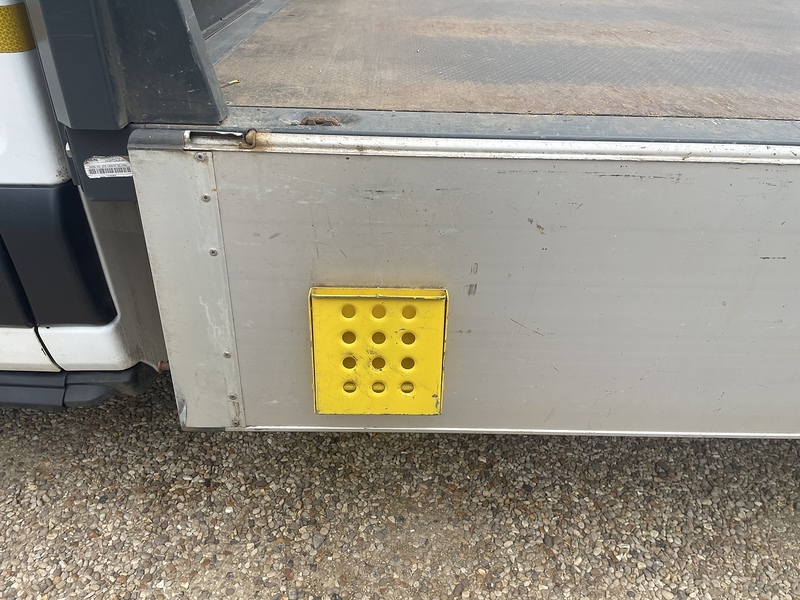 Ford 350 2.0 EcoBlue Leader L4 XLWB DROPSIDE TAIL LIFT - DRW