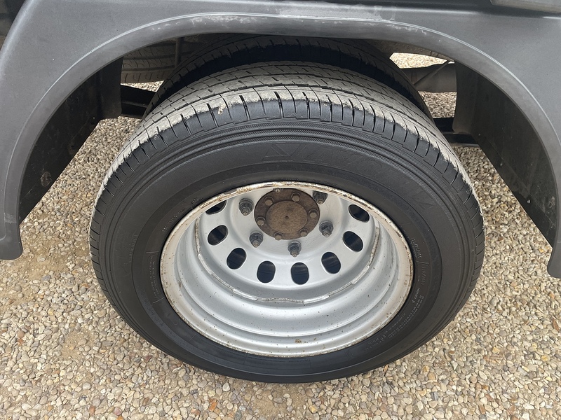 Ford 350 2.0 EcoBlue Leader L4 XLWB DROPSIDE TAIL LIFT - DRW