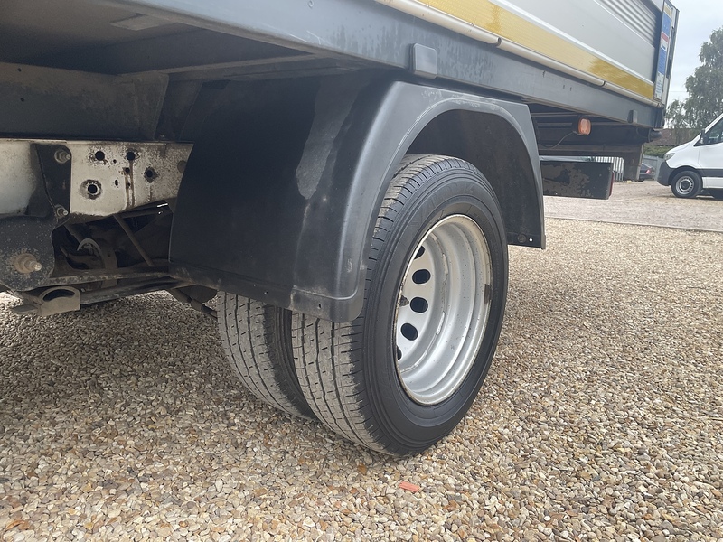 Ford 350 2.0 EcoBlue Leader L4 XLWB DROPSIDE TAIL LIFT - DRW