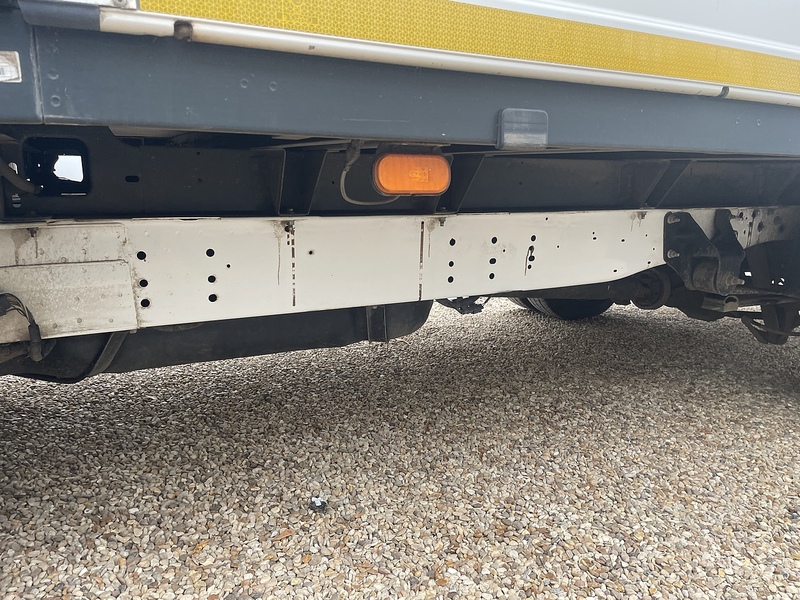 Ford 350 2.0 EcoBlue Leader L4 XLWB DROPSIDE TAIL LIFT - DRW