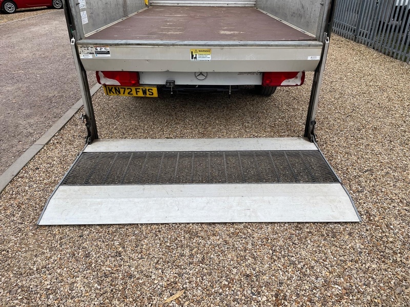 Mercedes-Benz 315 2.0 CDI Progressive LWB DROPSIDE TAIL LIFT 2.0 2dr Dropside Manual Diesel