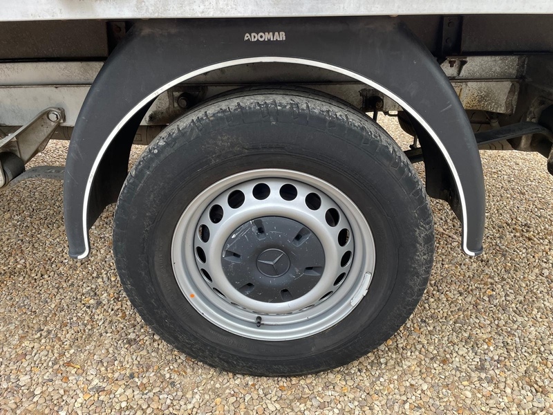 Mercedes-Benz 315 2.0 CDI Progressive LWB DROPSIDE TAIL LIFT 2.0 2dr Dropside Manual Diesel