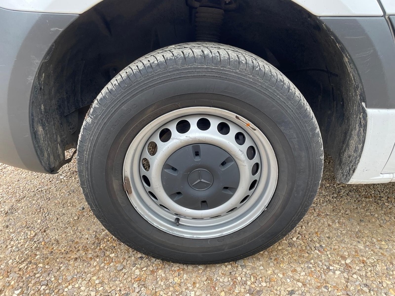 Mercedes-Benz 315 2.0 CDI Progressive LWB DROPSIDE TAIL LIFT 2.0 2dr Dropside Manual Diesel