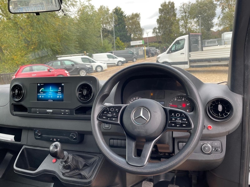 Mercedes-Benz 315 2.0 CDI Progressive LWB DROPSIDE TAIL LIFT 2.0 2dr Dropside Manual Diesel