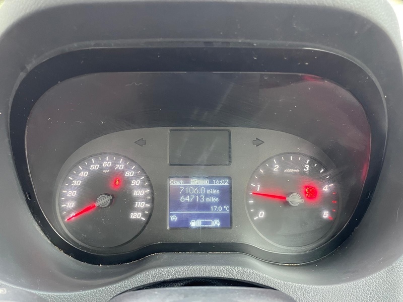 Mercedes-Benz 315 2.0 CDI Progressive LWB DROPSIDE TAIL LIFT 2.0 2dr Dropside Manual Diesel